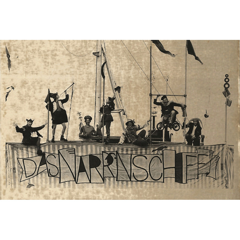 Azart Ship of Fools