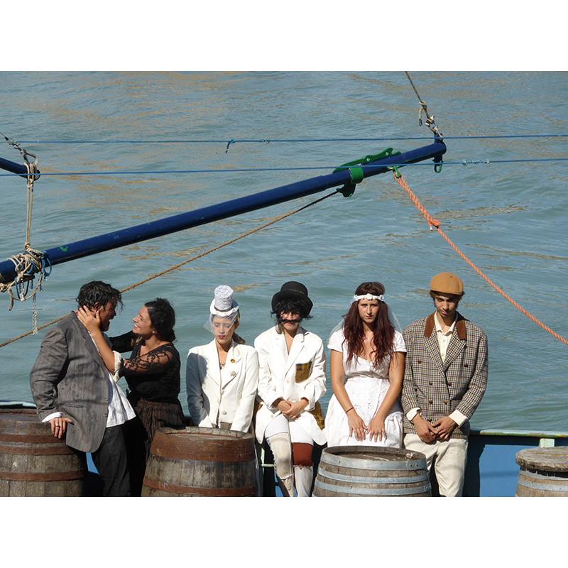 Azart Ship of Fools