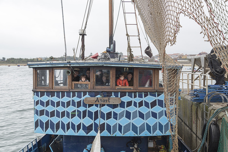 Azart Ship of Fools