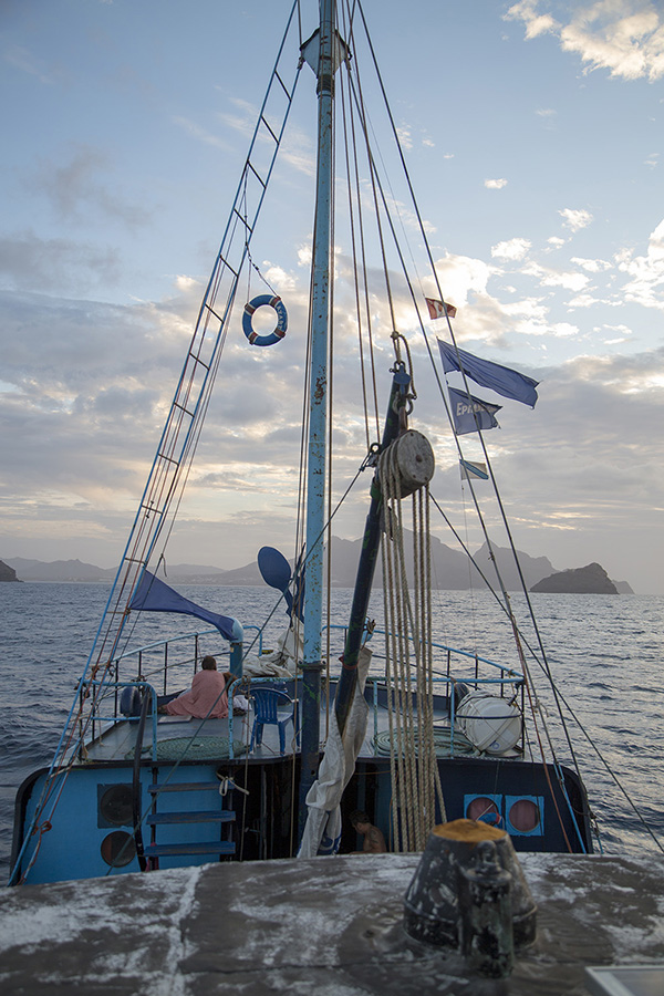 Azart Ship of Fools